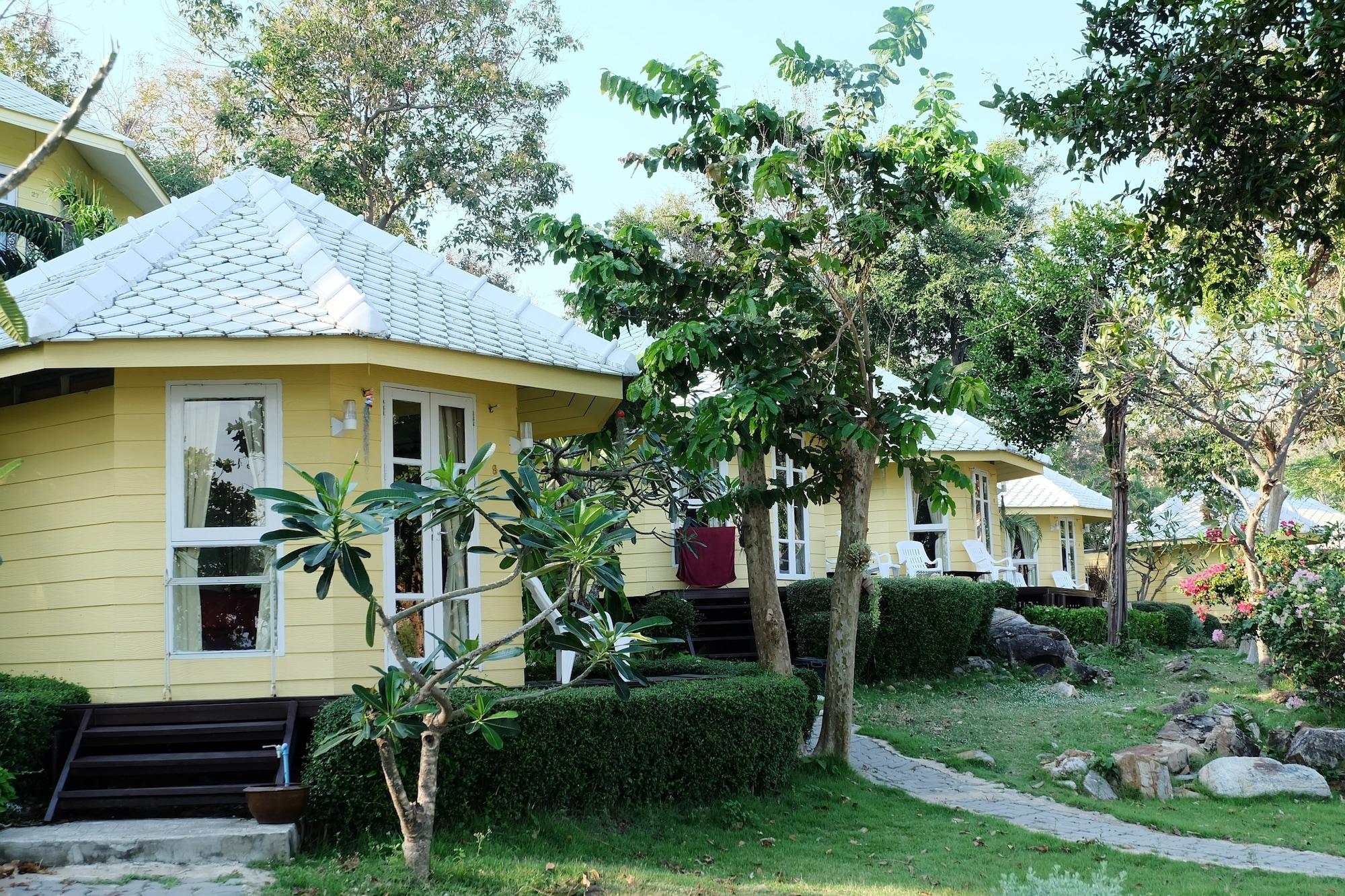 Nimmanoradee Resort - Sha Plus Certified Koh Samet Bagian luar foto