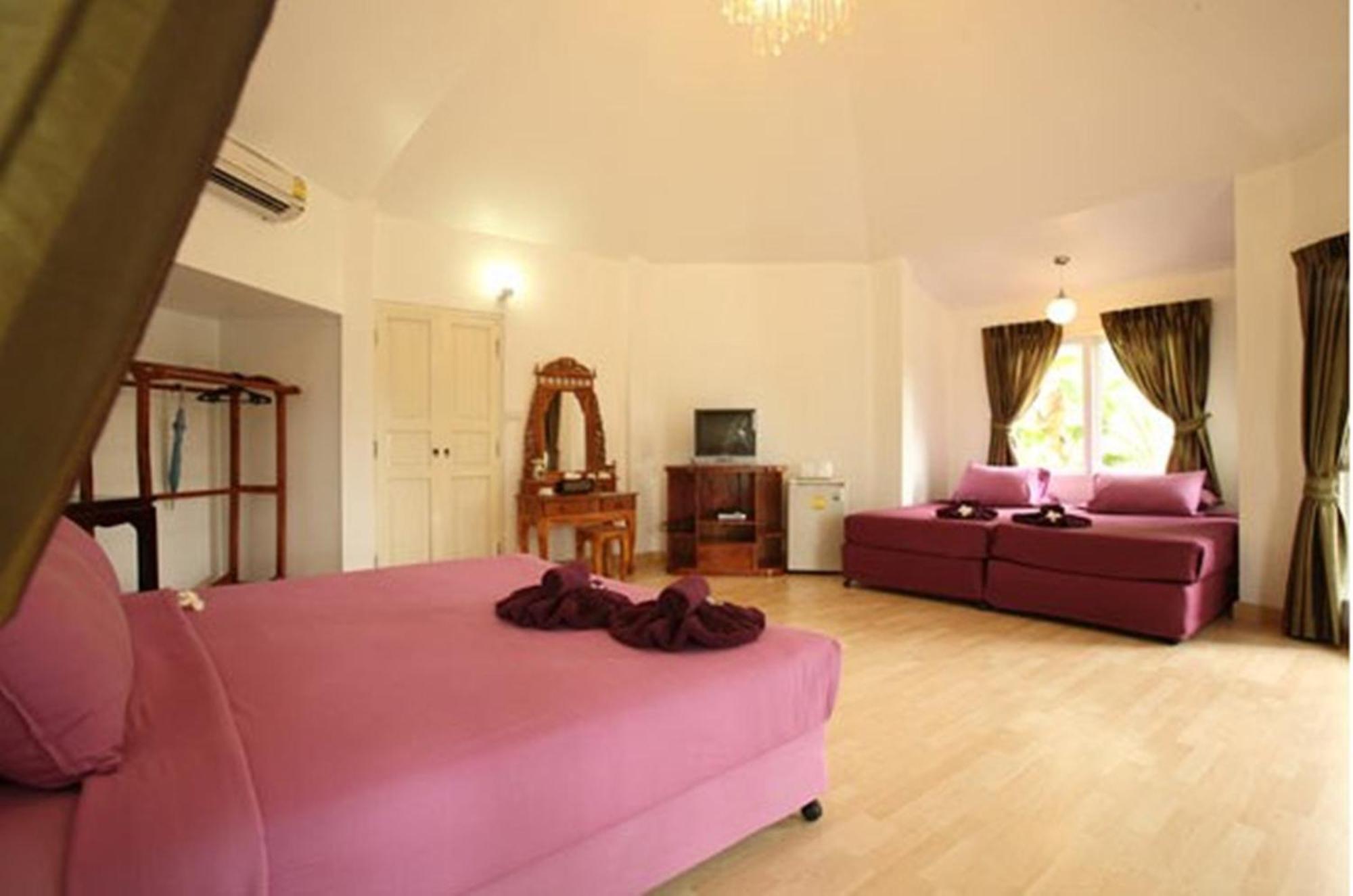 Nimmanoradee Resort - Sha Plus Certified Koh Samet Bagian luar foto