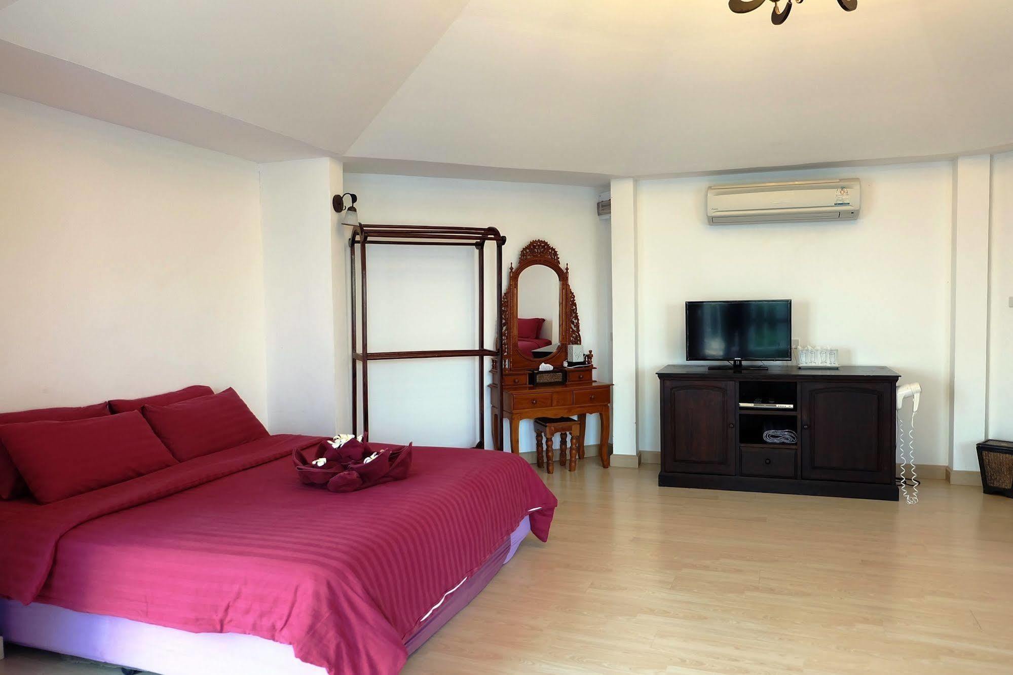 Nimmanoradee Resort - Sha Plus Certified Koh Samet Bagian luar foto