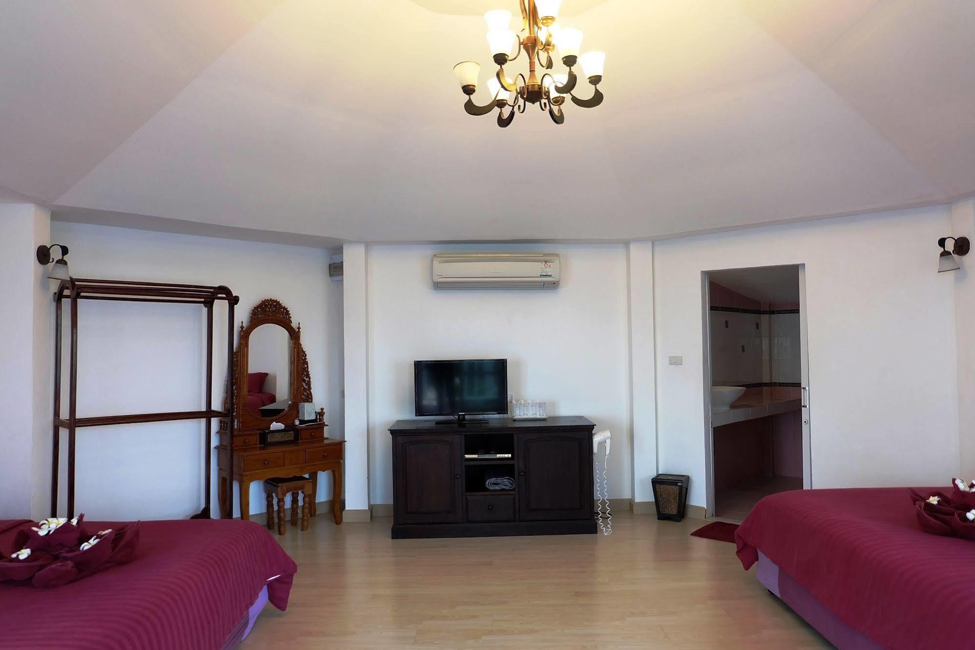 Nimmanoradee Resort - Sha Plus Certified Koh Samet Bagian luar foto