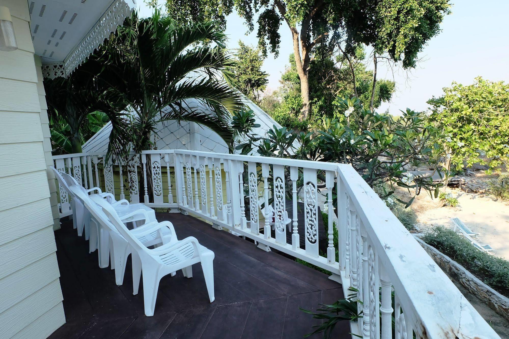 Nimmanoradee Resort - Sha Plus Certified Koh Samet Bagian luar foto